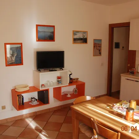 Apartment La Casa Di Aki E Rio *
